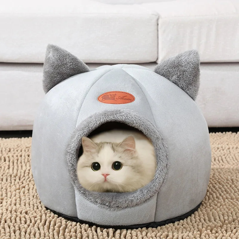 Winter Warm Cat House with Non-Slip Bottom